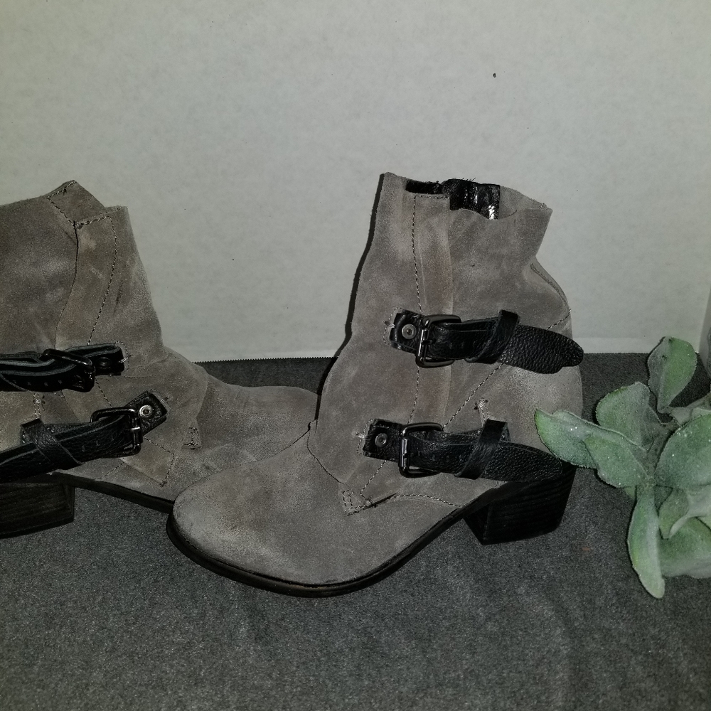 Diba True booties